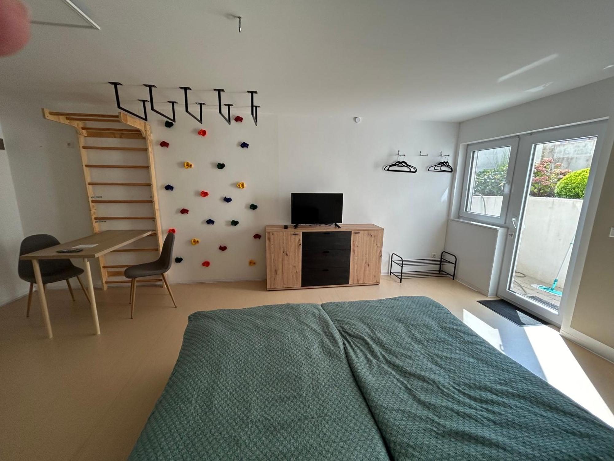 Inspirierendes Sport-Motto-Zimmer In Bad Friedrichshall Naehe Lidl Audi Exterior photo